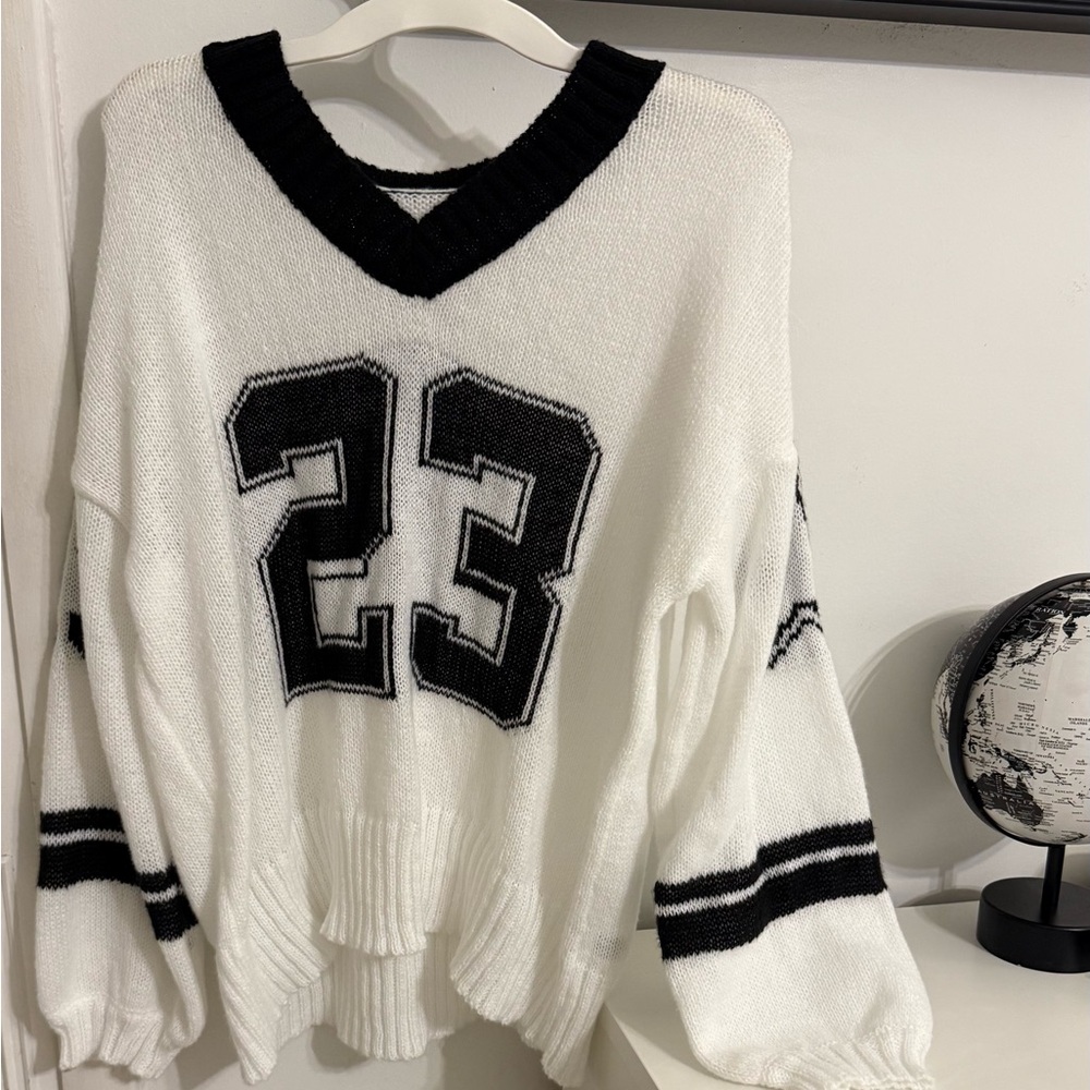 SHEIN Black and White V-Neck Sweater